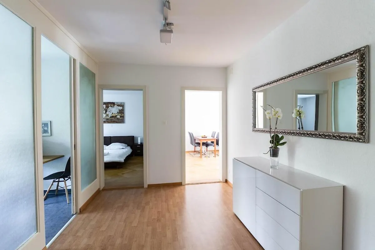 Bright One Bedroom Flat - Parkview 1 Zurich