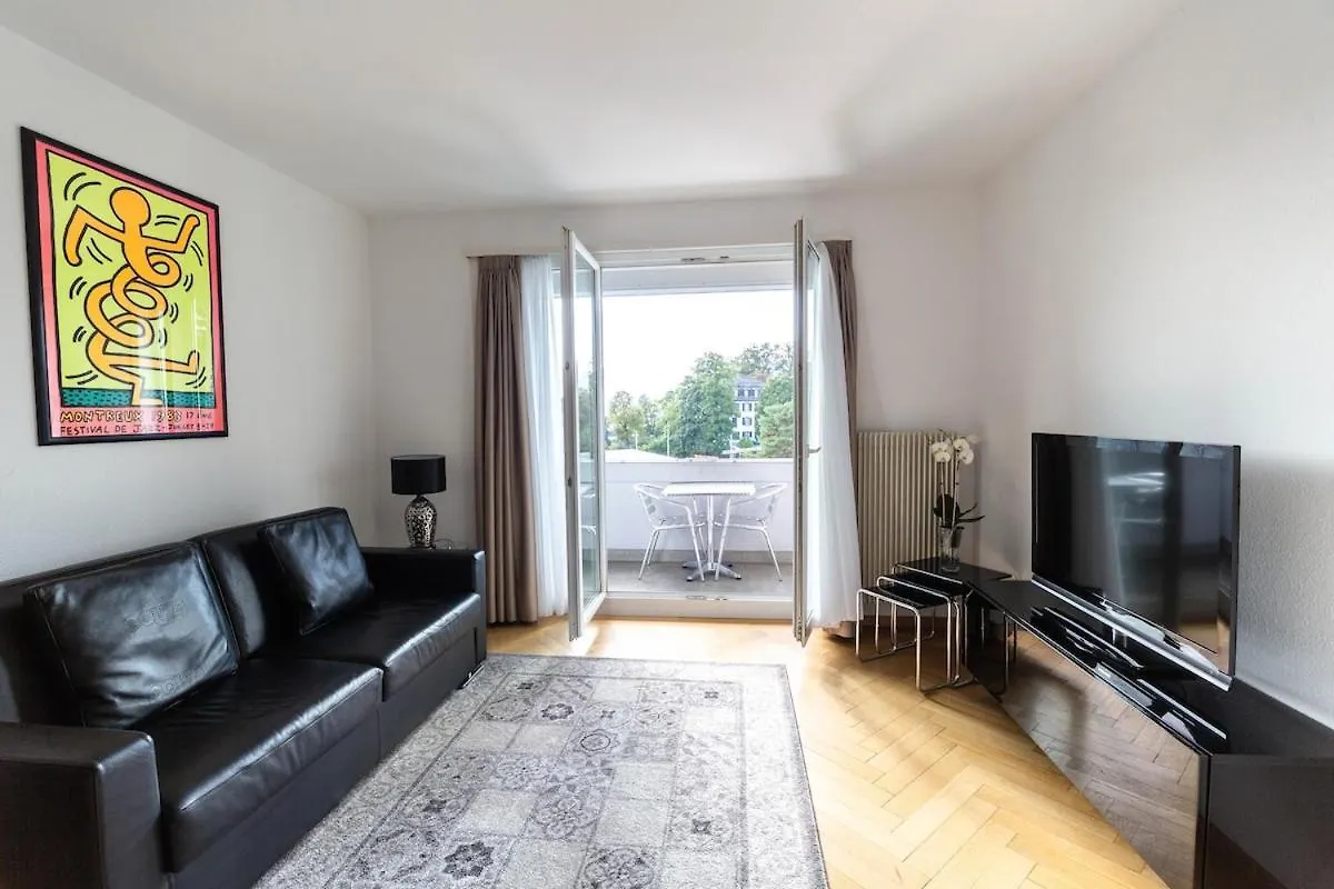 Bright One Bedroom Flat - Parkview 1 Zurich